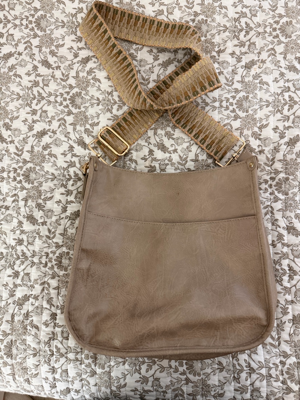 Women’s Leather Crossbody Bag in Taupe with Herringbone Lining